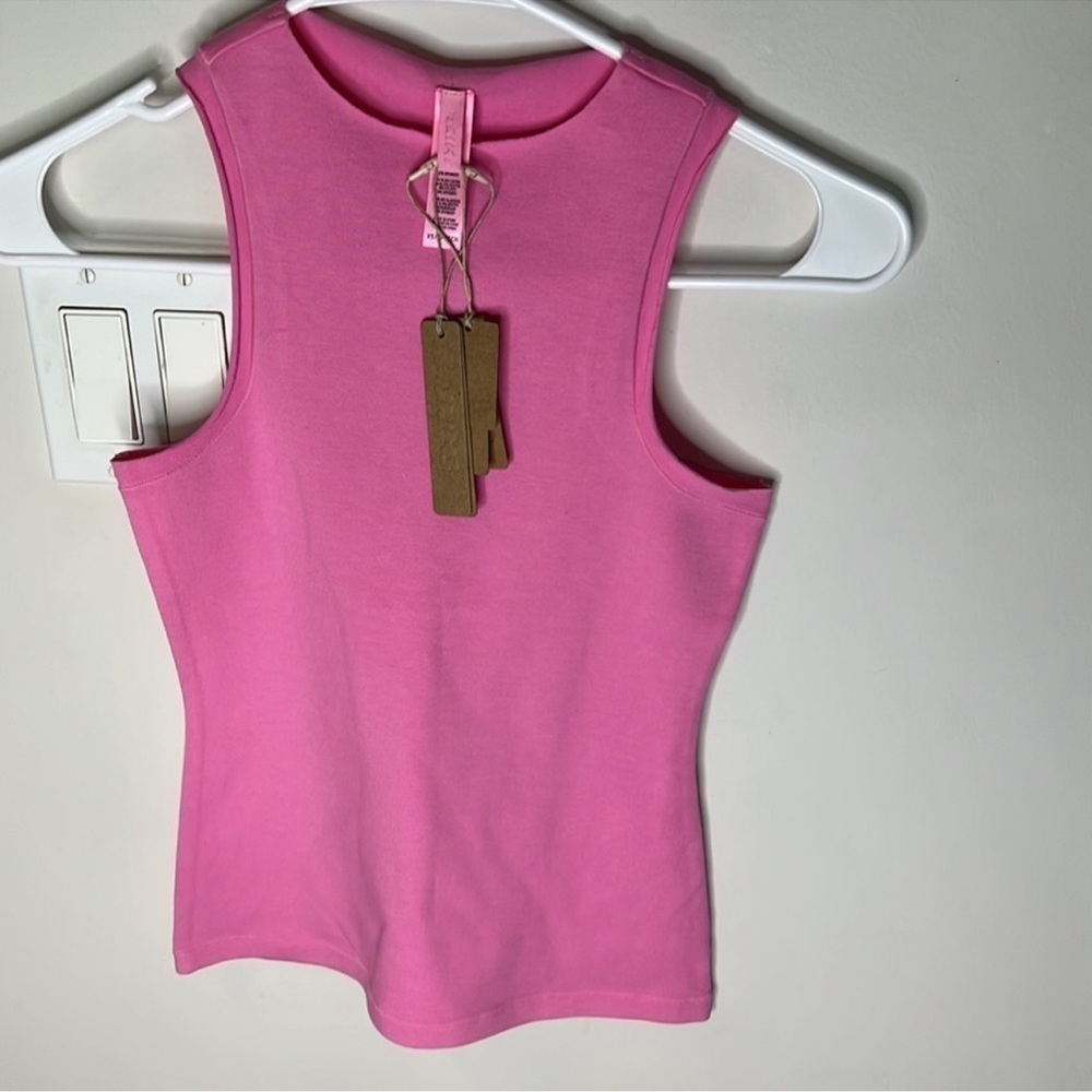NWT Skims C4 Outdoor Mock Neck Tank pink S